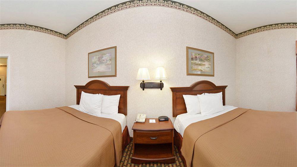 Best Western Bradbury Inn&Suites Perry Exterior foto